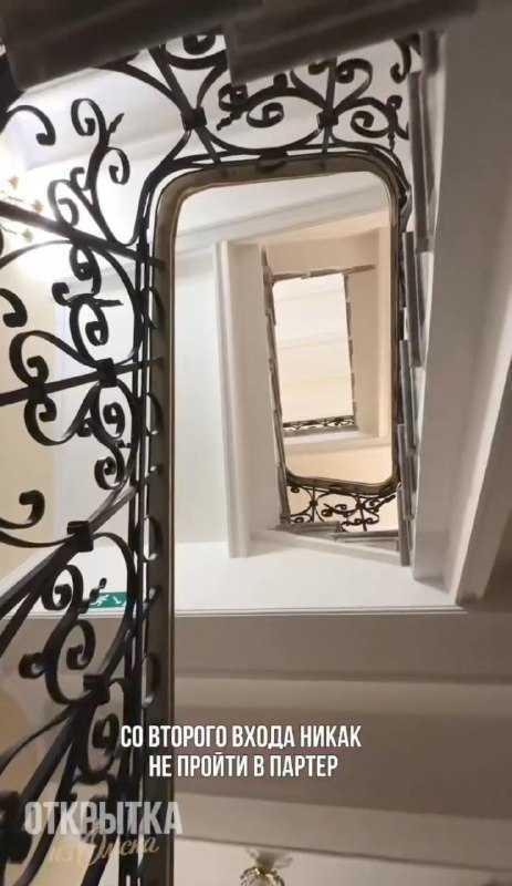 Поворотный круг и буфет «для своих»: изучаем Драмтеатр с необычной стороны