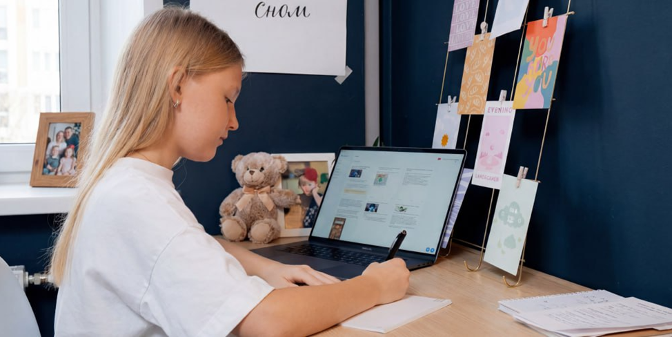 Школа без страха: почему родители выбирают онлайн-обучение