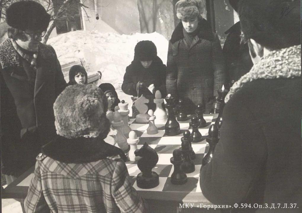 От домов-коммун до подземных тоннелей: смотрим, как менялся Новосибирск за 50 лет