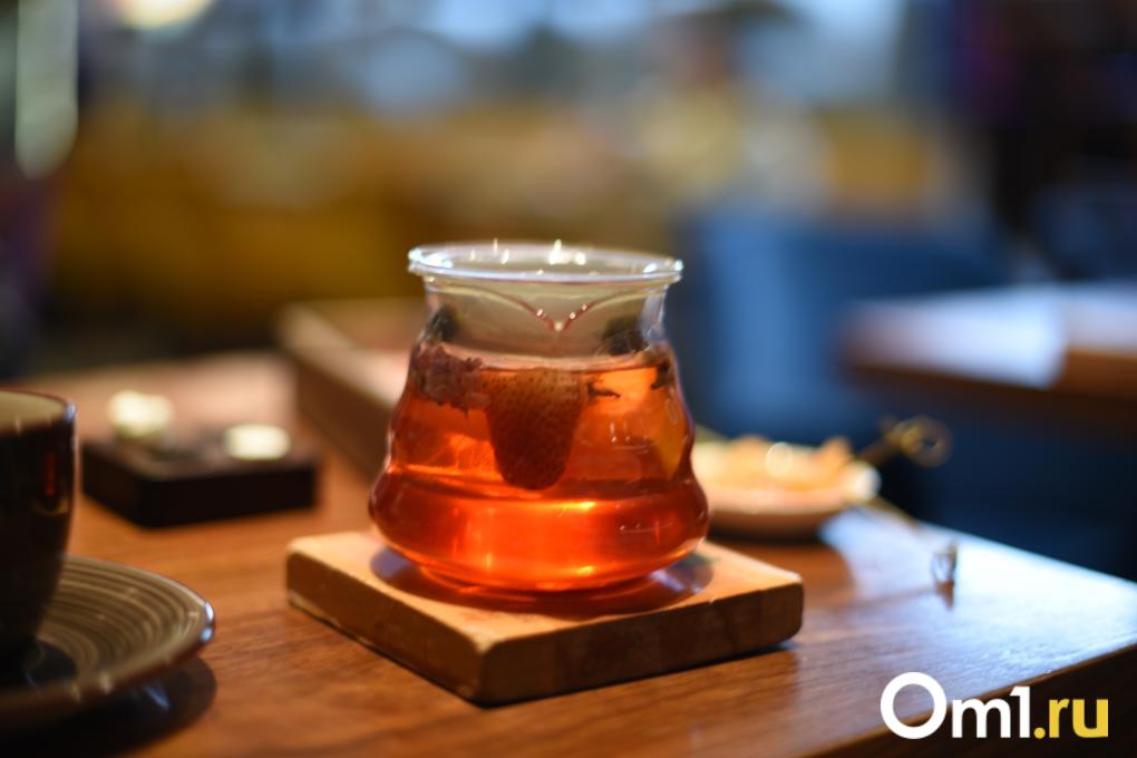 «Надо поставить полторы тысячи»: новосибирский ресторатор предложила сделать чай роскошью