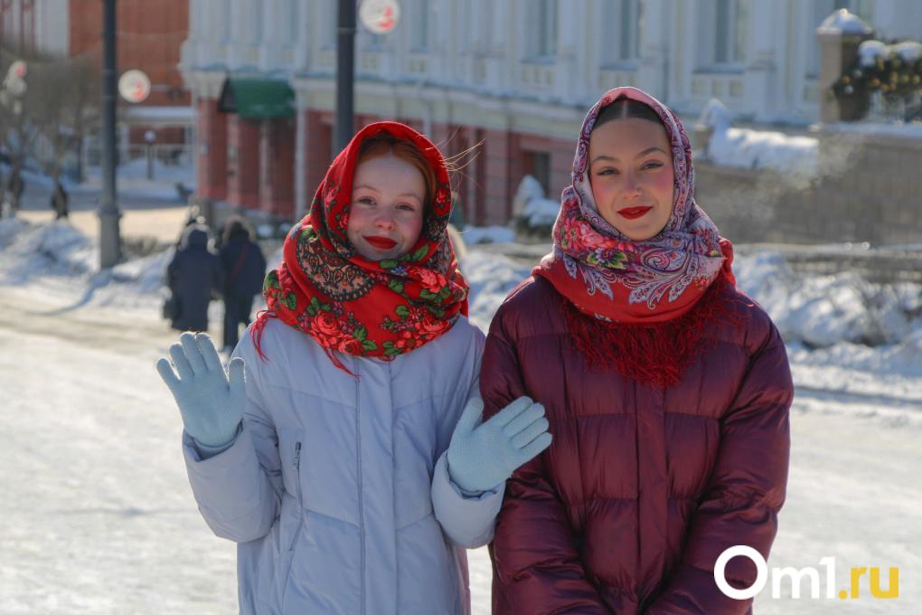 Сожжение гиганта, чайные и блинные рекорды: как омичи погуляли на Масленице в городе