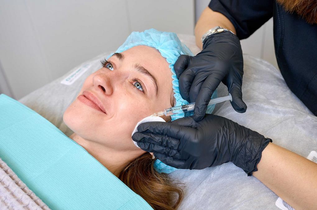 Скидка 15%* для именинников в Косметологии «Евромед» — идеальный подарок себе на день рождения