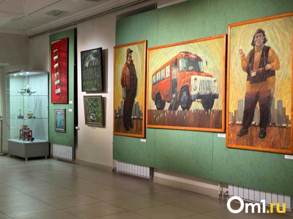 Легенды омского искусства: в Городском музее новая юбилейная экспозиция