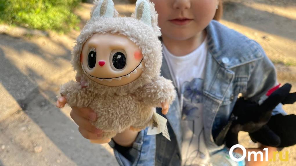 Когда ребёнок становится опорой: к чему приводит раннее взросление в Новосибирске