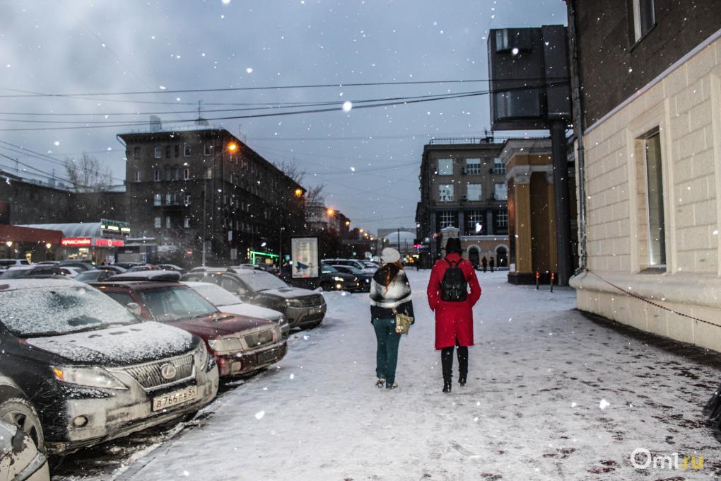 «Справку выписать, чтобы вы в бар сходили?»: как новосибирские врачи общаются с целомудренными девушками