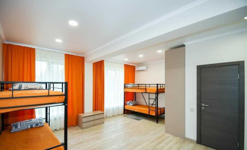 В лето за впечатлениями: лагерь «Буревестник» открыл набор на летние смены