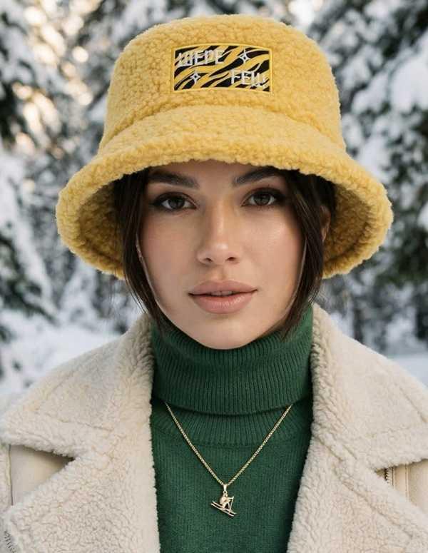 Виртуальные модели продемонстрировали коллекцию одежды «Шерегеш» от MySiberia и Билайна