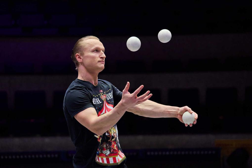 Увидеть магию изнутри: как артисты циркового шоу Гии Эрадзе «5 континентов» готовят грандиозные номера