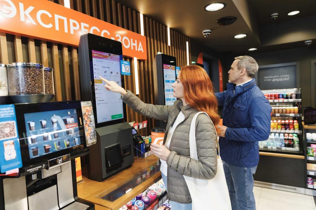 «Газпром нефть» в 2025 году расширила сеть АЗС в регионах России