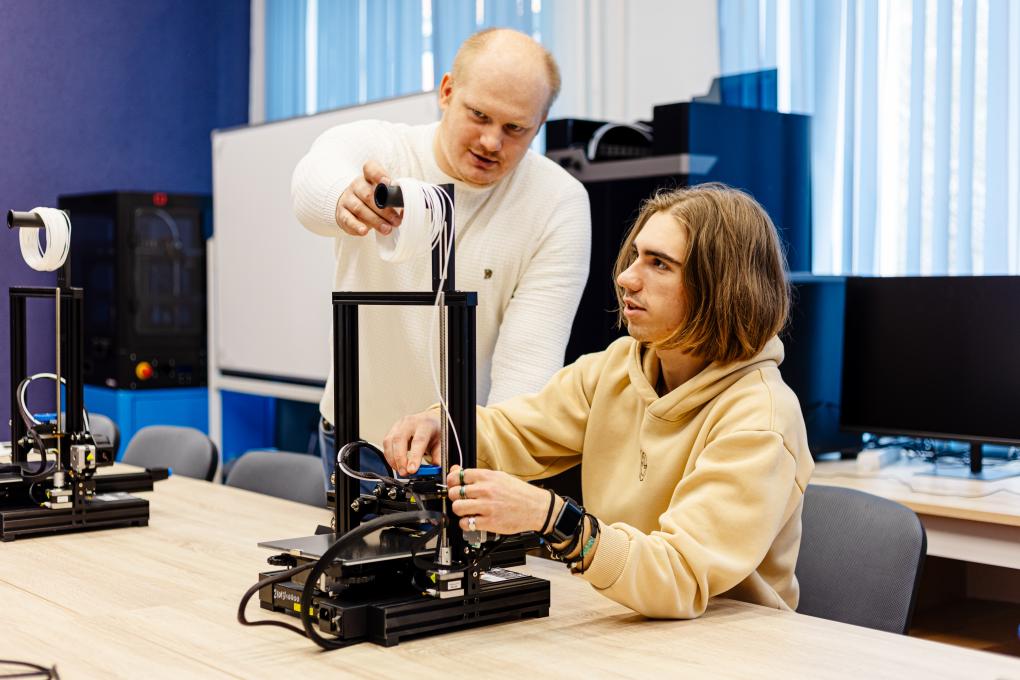 Абитуриенты смогут запустить свою карьеру вместе с ОмГТУ уже на этой неделе