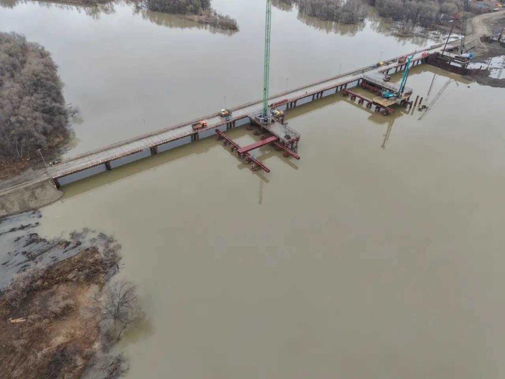 Хоценко показал интересные фото Северного обхода