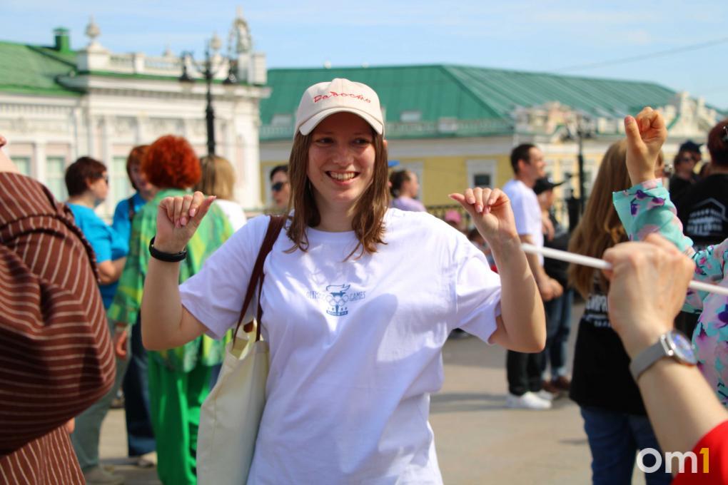Теперь официально! Как в Омске открыли новый сезон «Пешеходного Любинского»?