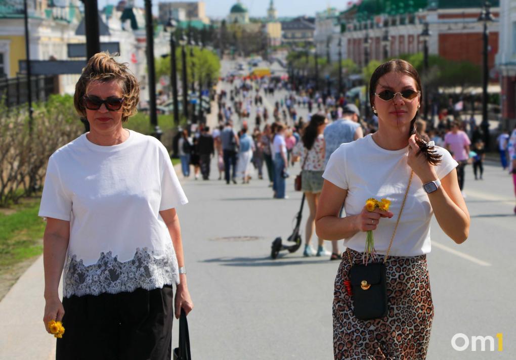 Теперь официально! Как в Омске открыли новый сезон «Пешеходного Любинского»?