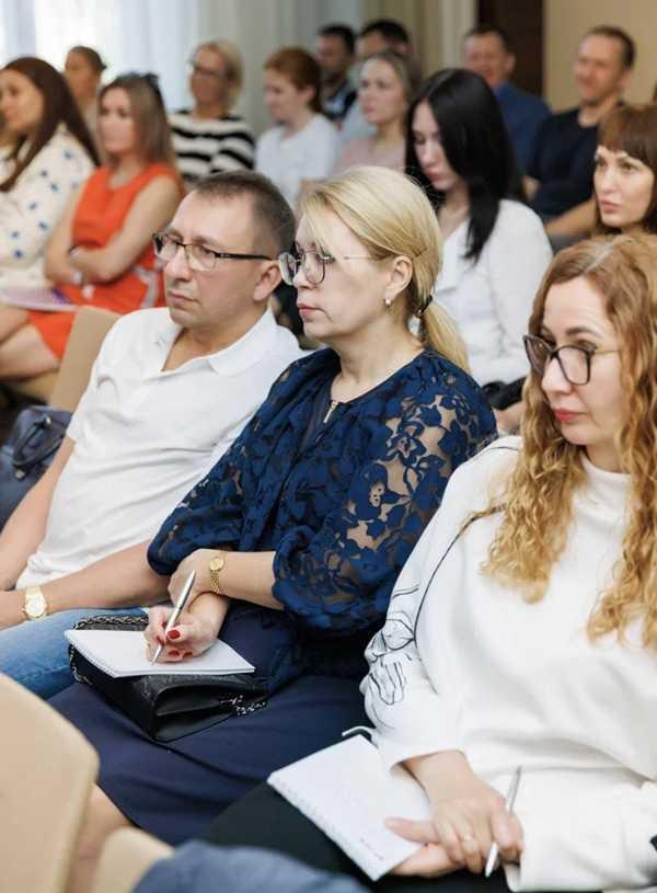 ПСБ рассказал предпринимателям Новосибирска, как организовать безналичные расчёты с физическими лицами