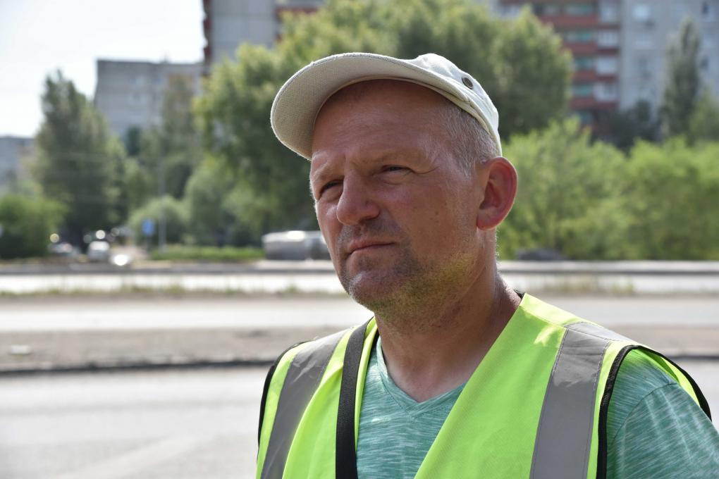 На улице Лукашевича активно ведутся работы по капитальному ремонту