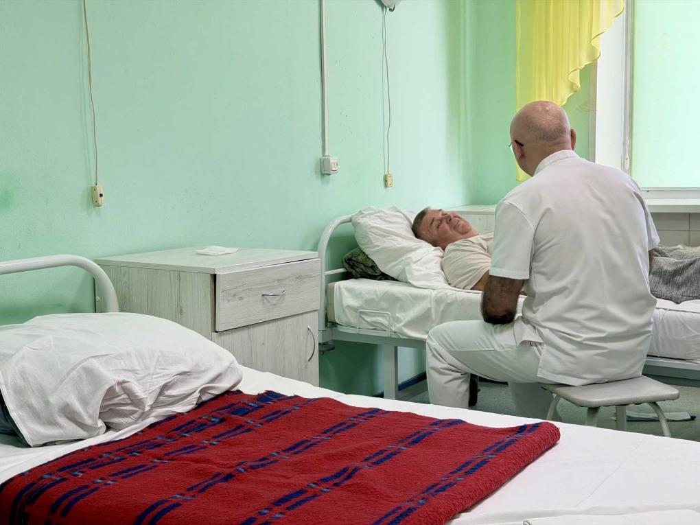 Такую операцию в Сибири делают только в Новосибирске: хирурги удалили гигантскую аденому простаты
