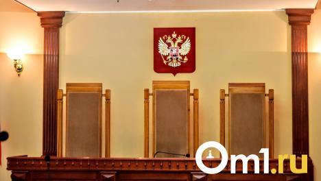 Жительницу Тары лишили сигарет и алкоголя на 400 тысяч рублей