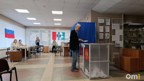 Более 500 тысяч новосибирцев проголосовали на выборах губернатора
