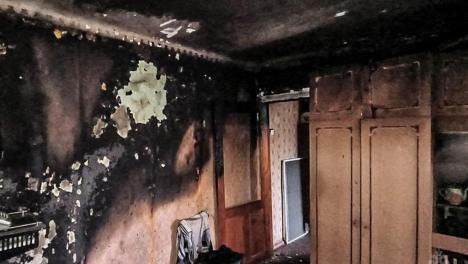 В Омске после пожара в квартире нашли тело пожилой женщины