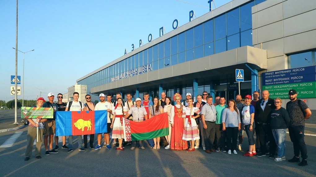 В Омск приехали белорусские волейболисты и атлеты