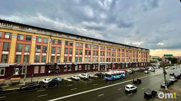 В Омске прогремела первая весенняя гроза