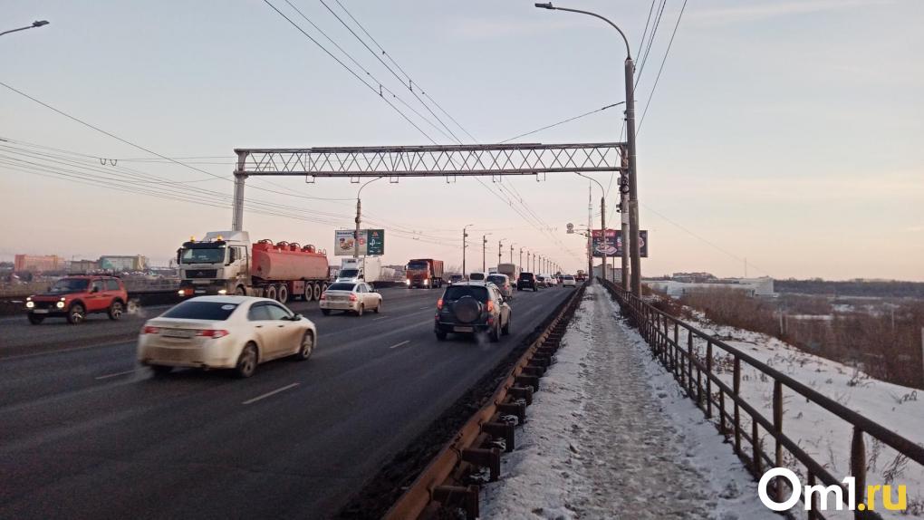 Кормилец объяснил, почему в Омске мост у Телецентра не может стать четырёхполосным