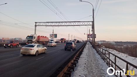 Кормилец объяснил, почему в Омске мост у Телецентра не может стать четырёхполосным