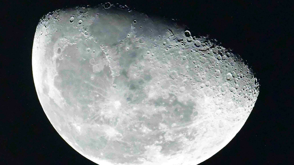 «Роскосмос» отправит экспедицию на Луну на омской ракете