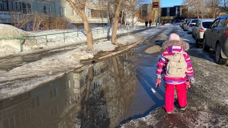 «Мы близки к расправам над такими людьми»: омские политики — о законе о пожизненном сроке для педофилов