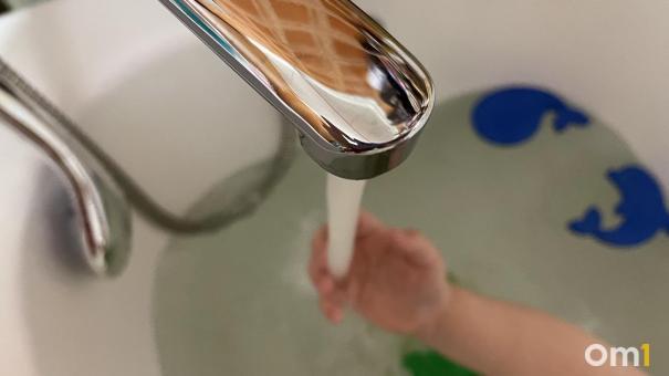 Омичам из двух округов под конец января отключат воду