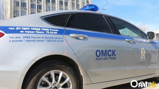 Омичка поверила соседке, попавшую в ДТП, и потеряла более 700 тысяч рублей