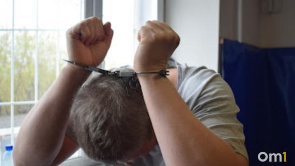 Новосибирца отдали под суд за убийство знакомого гитарой