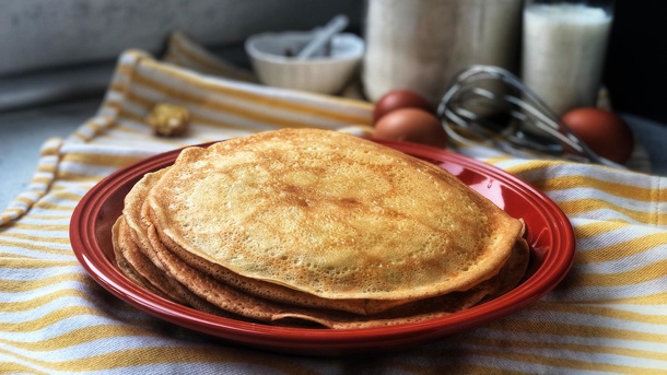 Масленица 2023: рецепт бюджетных и вкусных блинов
