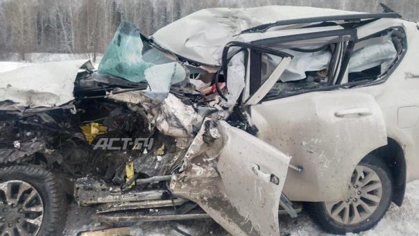 Массовая авария с участием четырёх авто парализовала движение под Новосибирском