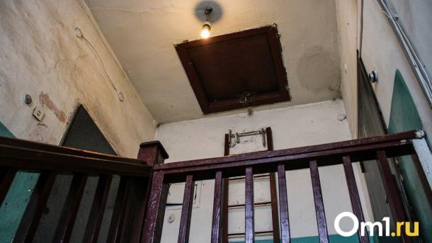 В Омске сократили перечень работ по капремонту на домах с общим счётом