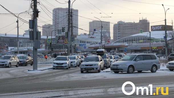 В Новосибирске массово выросли цены на обучение в автошколах