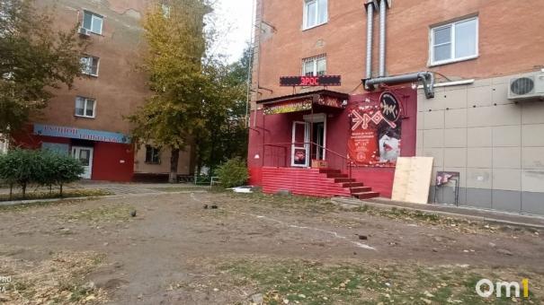 Омич разгромил секс-шоп в поисках страпона — ФОТО 18+
