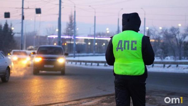 Названы самые аварийные часы в Омске, когда случается около 30 % всех аварий