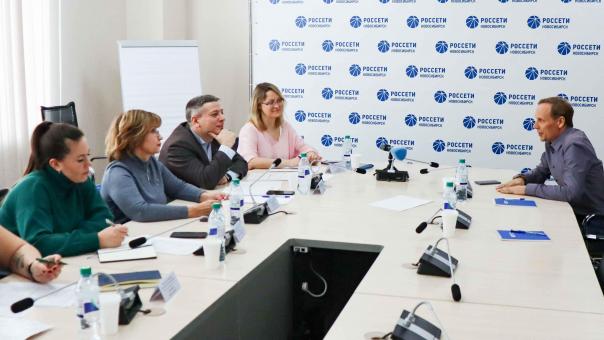 В рамках «Недели клиента» энергетики встретились с десятками предпринимателей