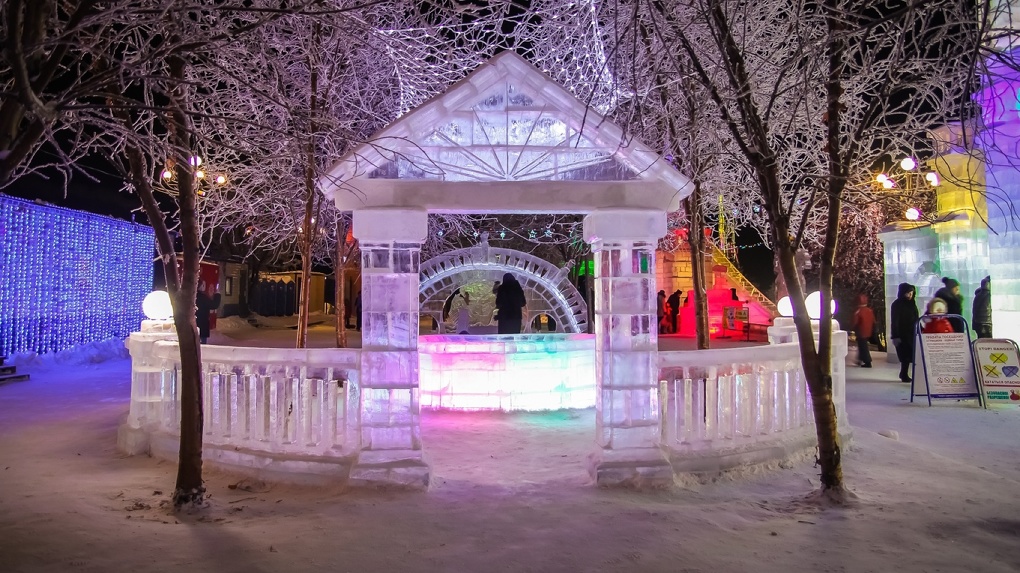 Ледовый городок на Михайловской набережной в Новосибирске посвятят Юрию Никулину