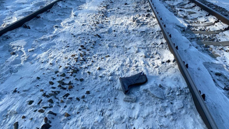 Не услышал приближение поезда: в Новосибирской области мужчина погиб на железнодорожных путях