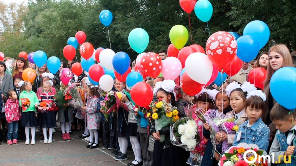 14 первых классов набрали в школе 216 в Новосибирске