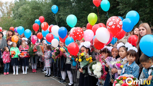 14 первых классов набрали в школе №216 в Новосибирске
