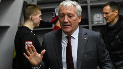 «Заслуженно победил»: главный тренер омского «Авангарда» прокомментировал поражение «Салавату Юлаеву»