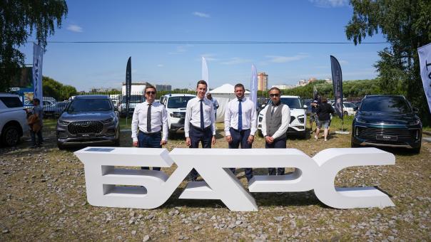 Автохолдинг «Барс» на выставке «АгроОмск-2025» — новинки для жителей города и области