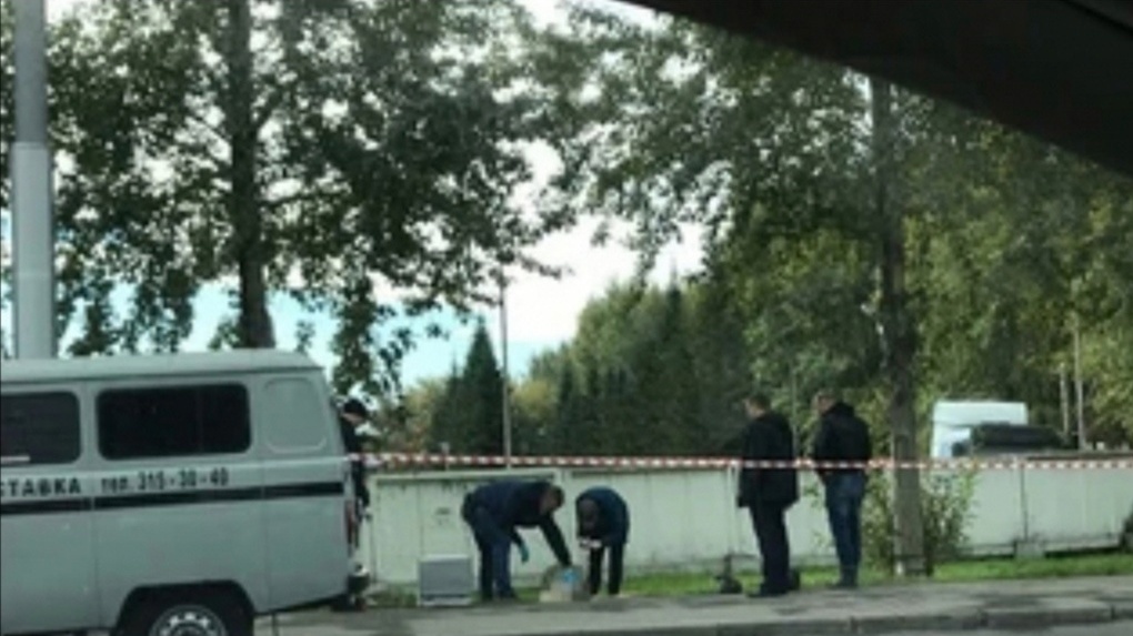 Изрезал во время ссоры: кровавый труп нашли новосибирцы в Ленинском районе города