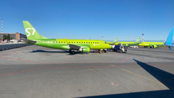 Авиакомпания AZUR air начала проводить прямые перелёты из Новосибирска на Шри-Ланку