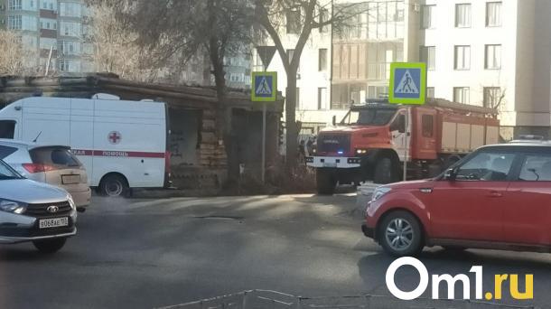 В Омске снесли дом, где под завалами погиб человек