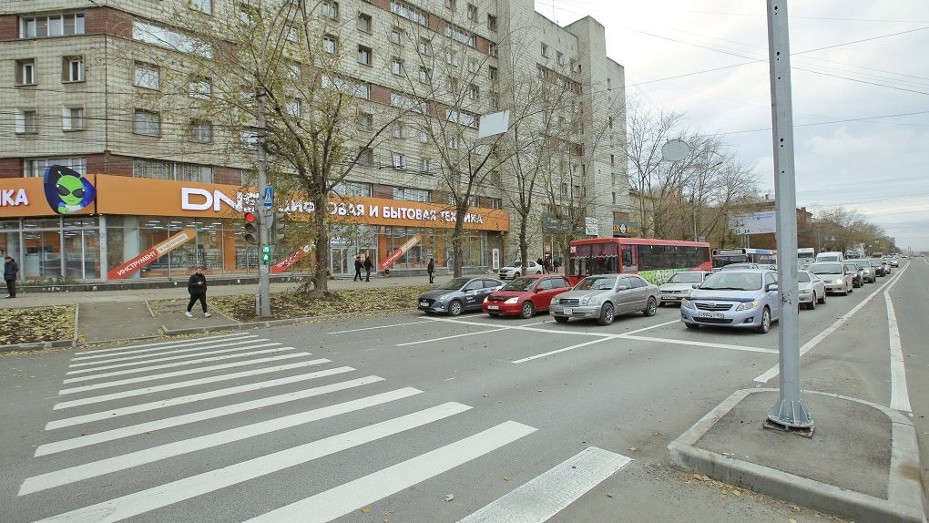Ремонт улицы Титова в Новосибирске закончат до 29 октября