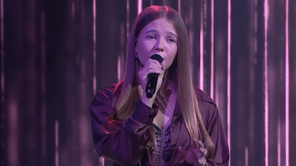 «Нежность и милота»: 17-летняя певица из Новосибирской области покорила жюри шоу «Ты супер!»